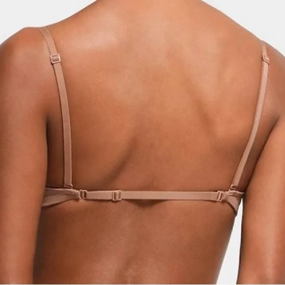 SKIMS Multi-Way Bra Size 34D Color Sienna - Picture 6 of 7